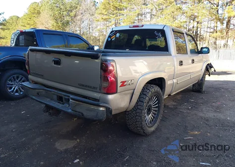 2005 Chevrolet Silverado 1500 Z71 z USA, uszkodzony, nr VIN 2GCEK13T551119332